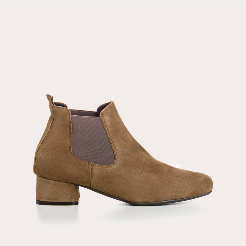 Bottines Chelsea en cuir velours avec élastiques