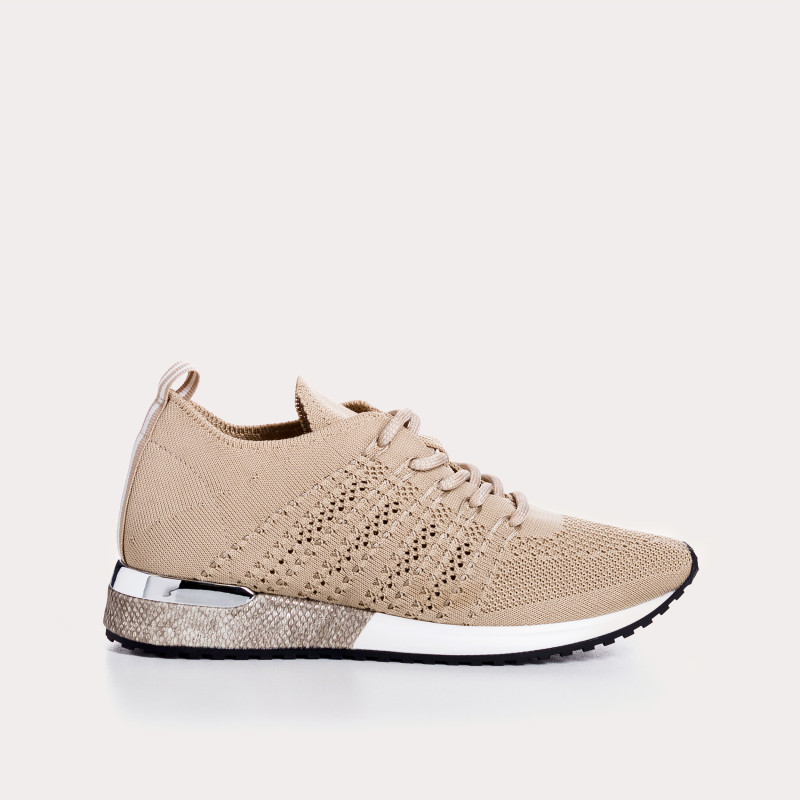 Ines crochet sneakers - Urban Elegance & Comfort