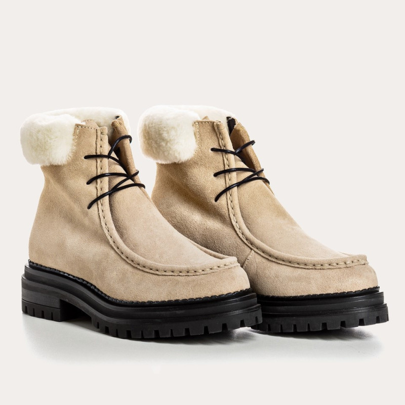 Beige rising derbies in suede