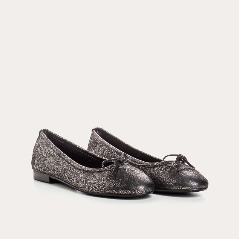 Carmen crackled leather ballerinas | Reqins