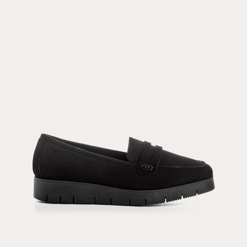 Suede compensated loafers
