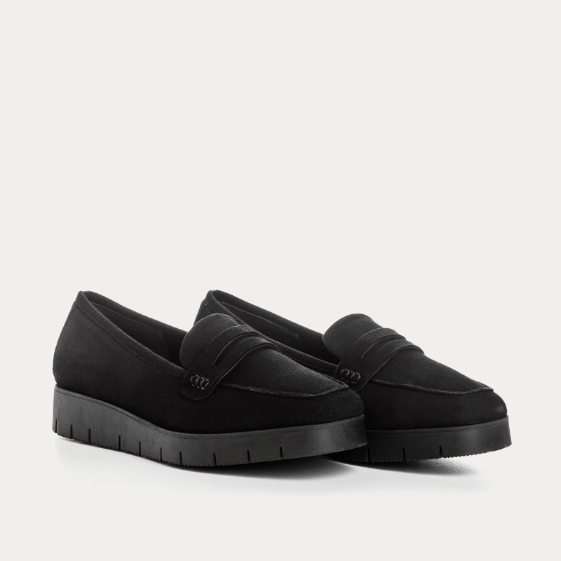 Suede compensated loafers