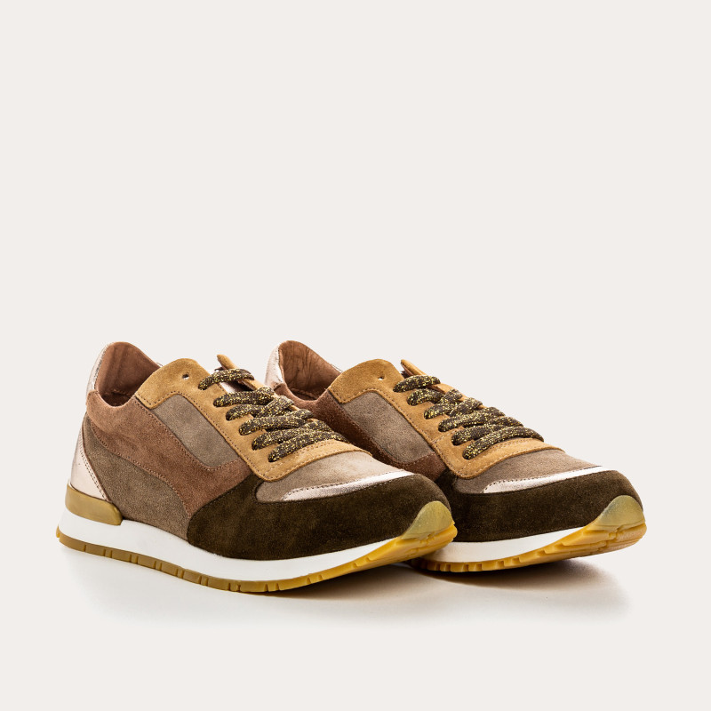 Suede sneakers and black laces metallic / women's vison