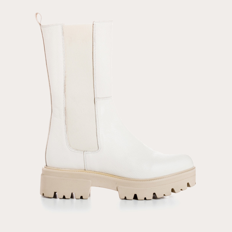 Grained leather boots with elastic thick soap