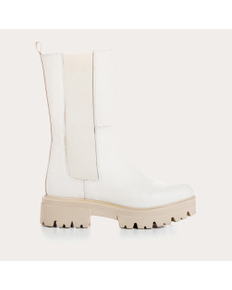 Grained leather boots with elastic thick soap