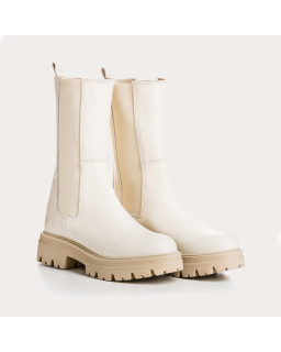 Grained leather boots with elastic thick soap