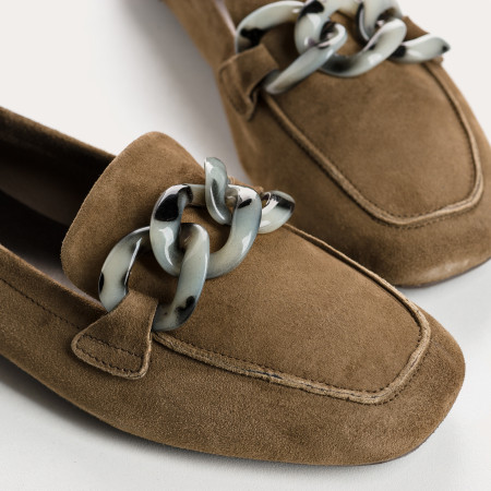 Hanissa leather loafers in chain velvet