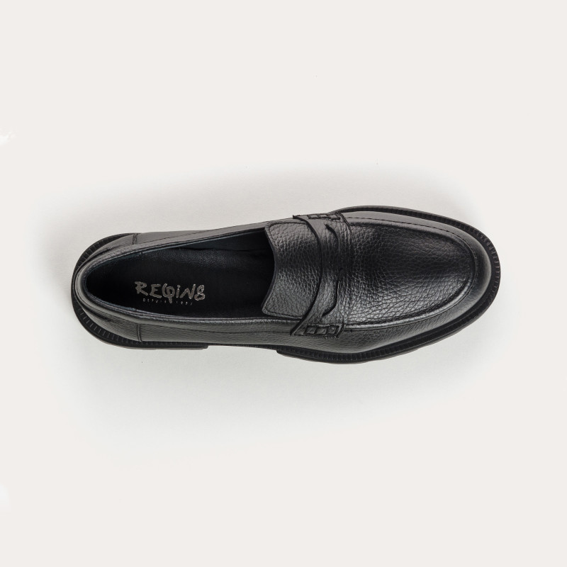 Chunky moccasins in grained leather