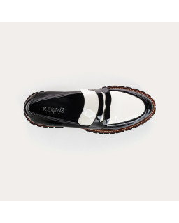 Two-tone Chunky Moccasins Black Varnish / Off White