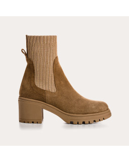 Boots Chelsea with velvet leather heel with elastic