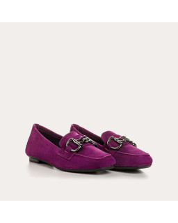 Mocassins bijoux en cuir velours avec ornements en métal argenté