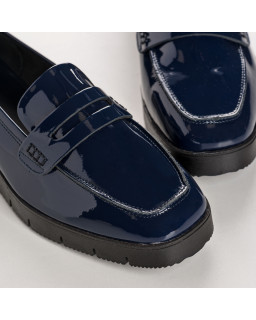 Mocassins compensés en cuir vernis