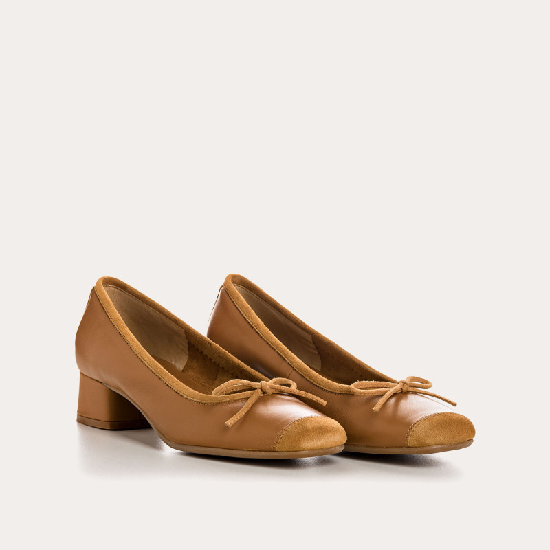 Smooth leather heel ballerinas with velvet reinforcement