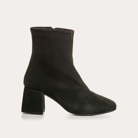 Suede heel boots