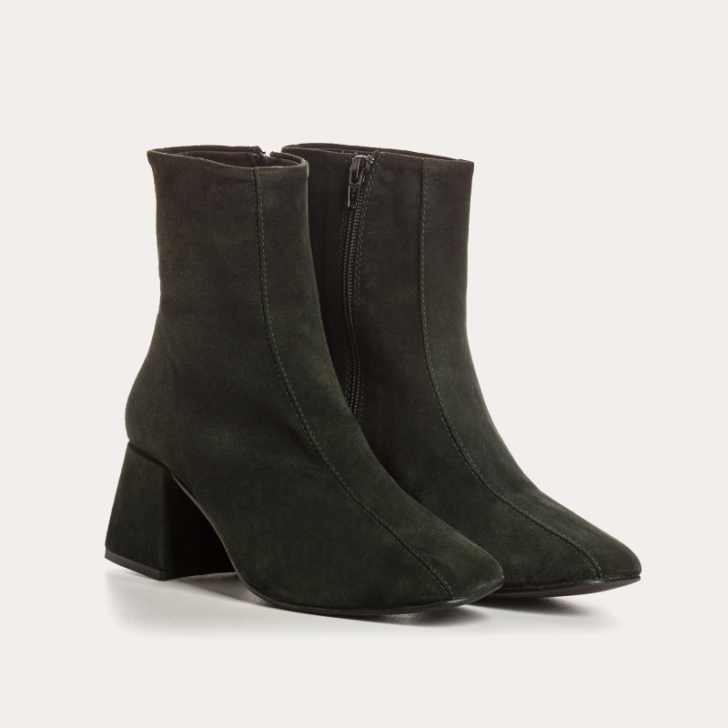 Suede heel boots