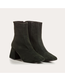 Suede heel boots