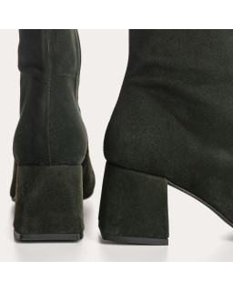Suede heel boots