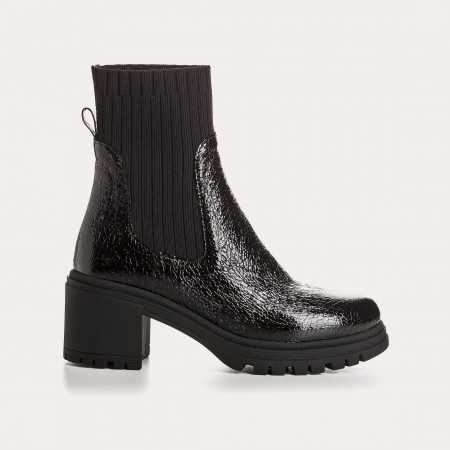 Bottines Chelsea a talon noir en cuir vernis graine