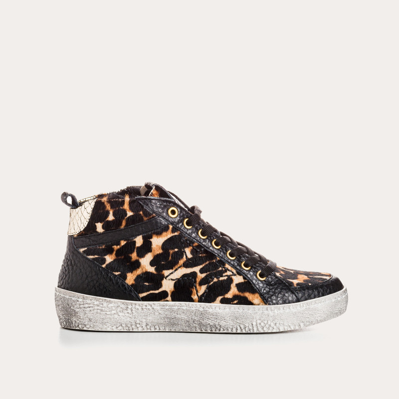 Black leopard leather leather lace-up sneakers for women