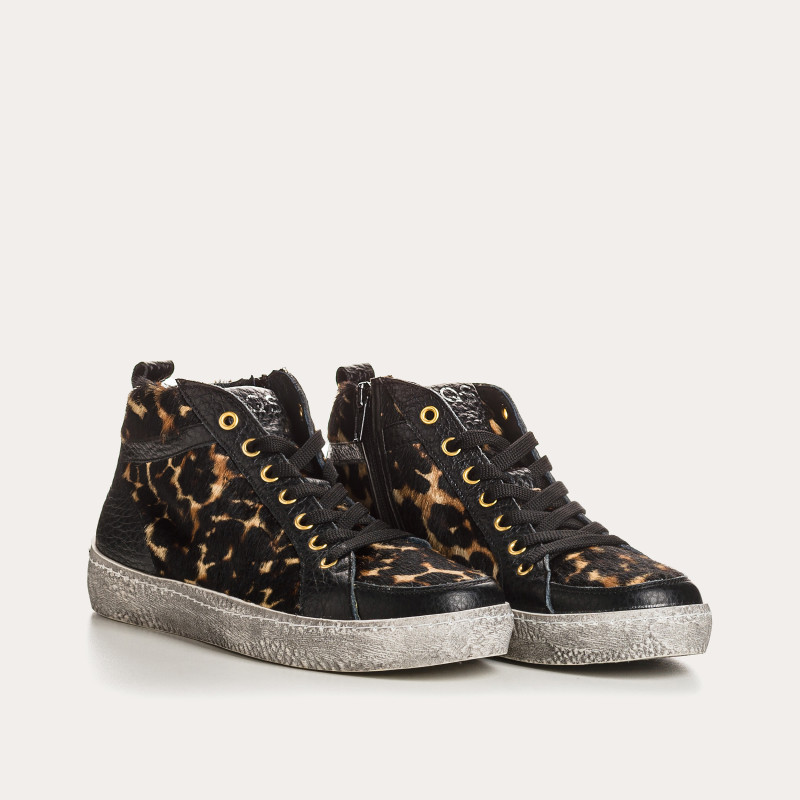 Black leopard leather leather lace-up sneakers for women