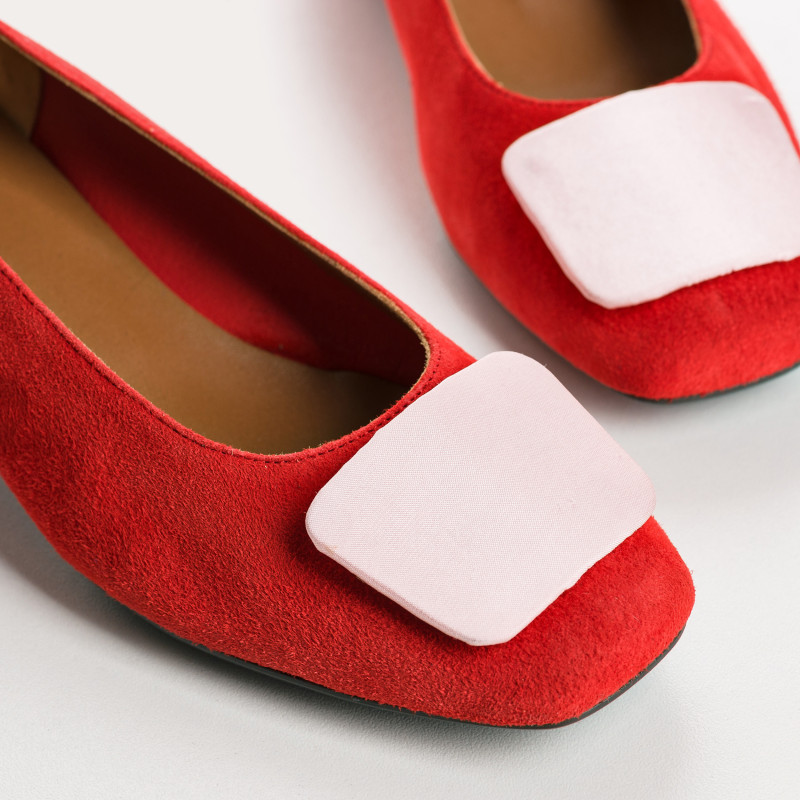 Suede heel ballerinas with silk accessories