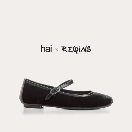 Honoured MARY JANES Hai x Leather and Velvet Reqins