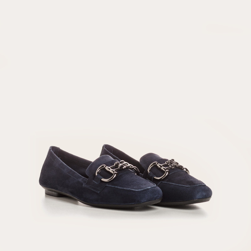 Suede jewelry moccasins with silver metal ornaments