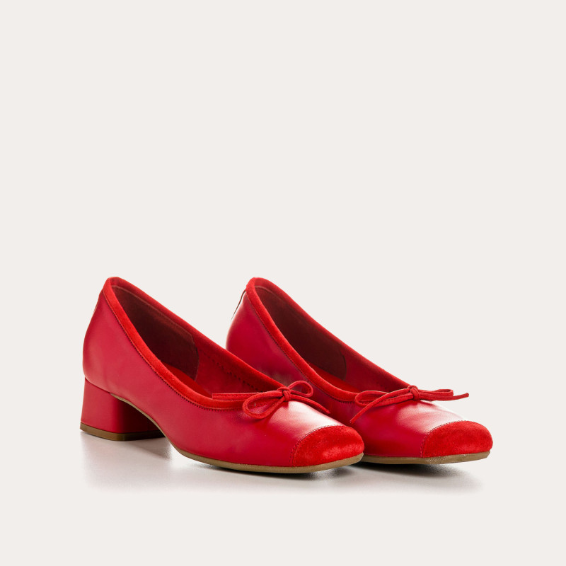 Smooth leather heel ballerinas with velvet reinforcement
