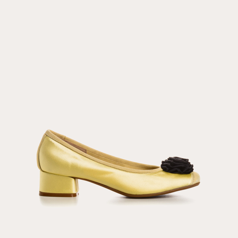 Ballerines à talons noires en soie