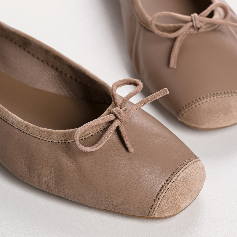 Flat Ballerinas with Smooth Leather Knot and Suede