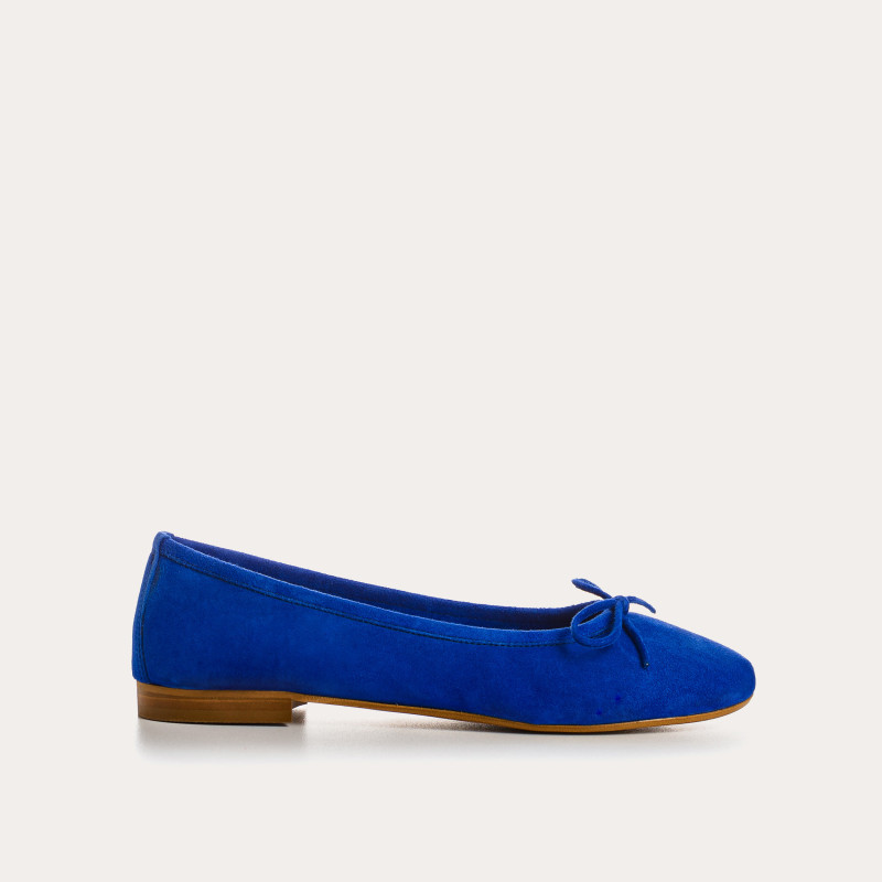 Flat ballerinas with suede knot with rounded butt