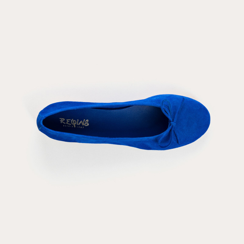 Flat ballerinas with suede knot with rounded butt