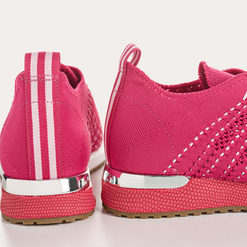 Ines crochet sneakers - Urban Elegance & Comfort