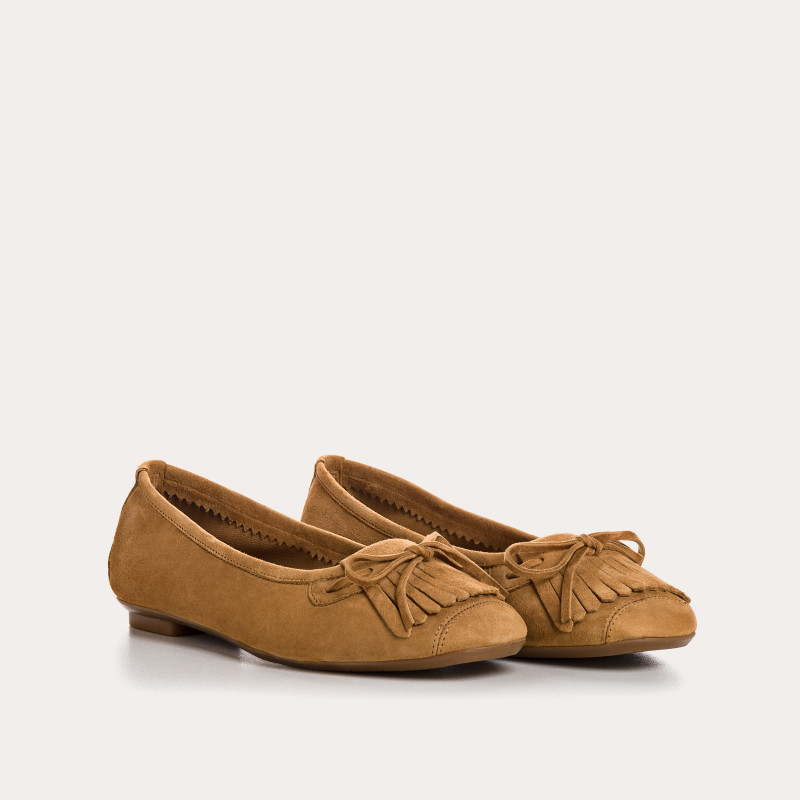 Hindi leather velvet ballerinas with fringes
