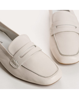 Mocassins collège à bout carré en cuir