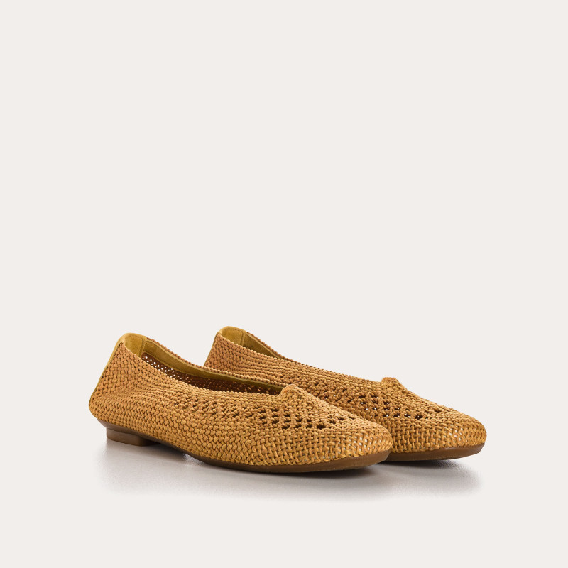 Hanaba braided crochet ballerinas