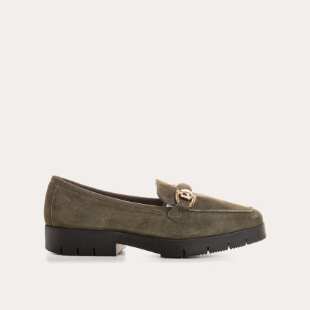 Suede moccasins with notched soles and golden accessories