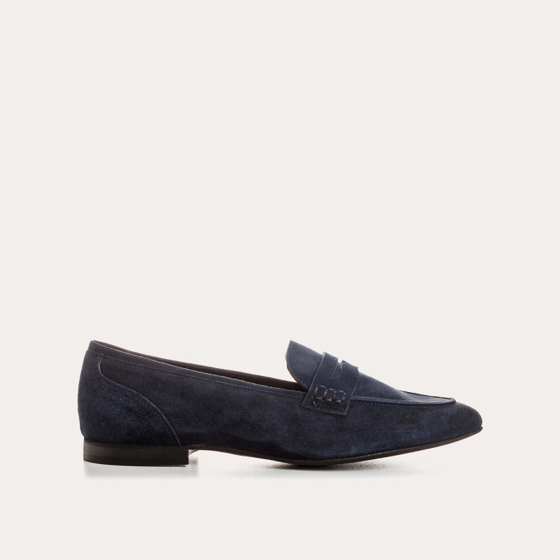 Suede round tips loafers