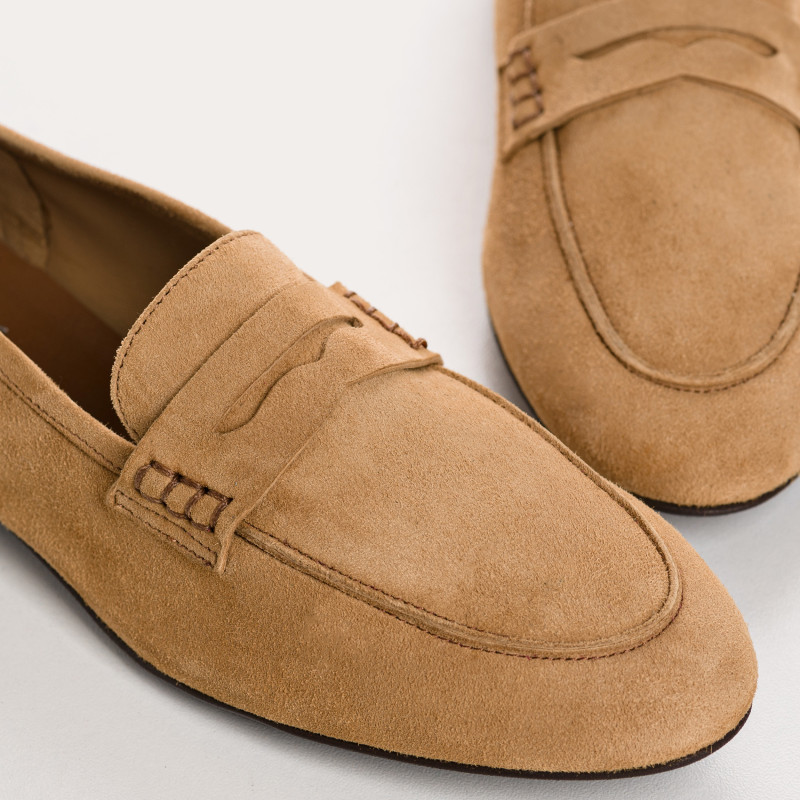 Suede round tips loafers