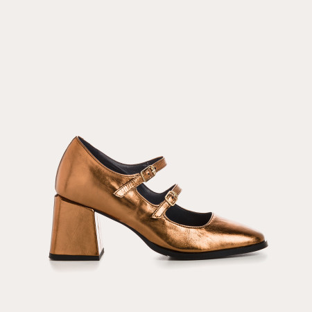 Mary Janes with metallic leather heels with silver or golden buckle