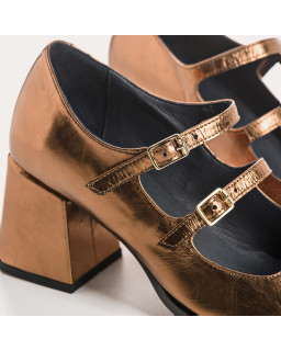 Mary Janes with metallic leather heels with silver or golden buckle