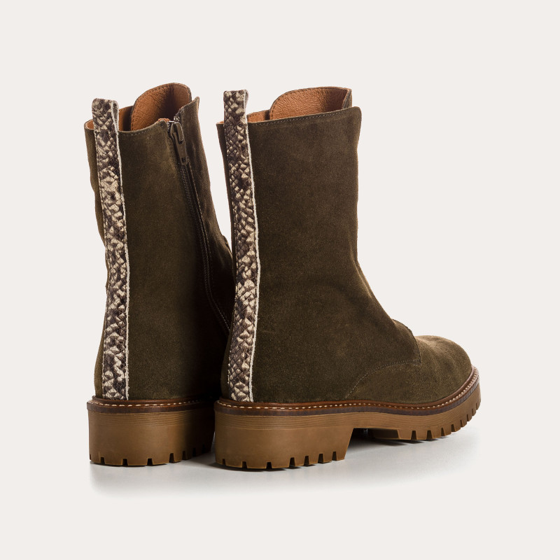 Boots chelsea suede with elastic and interior zip