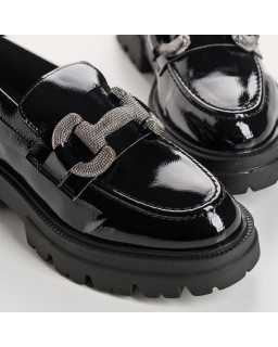 Mocassins chunky en naplak noir avec boucles argentées