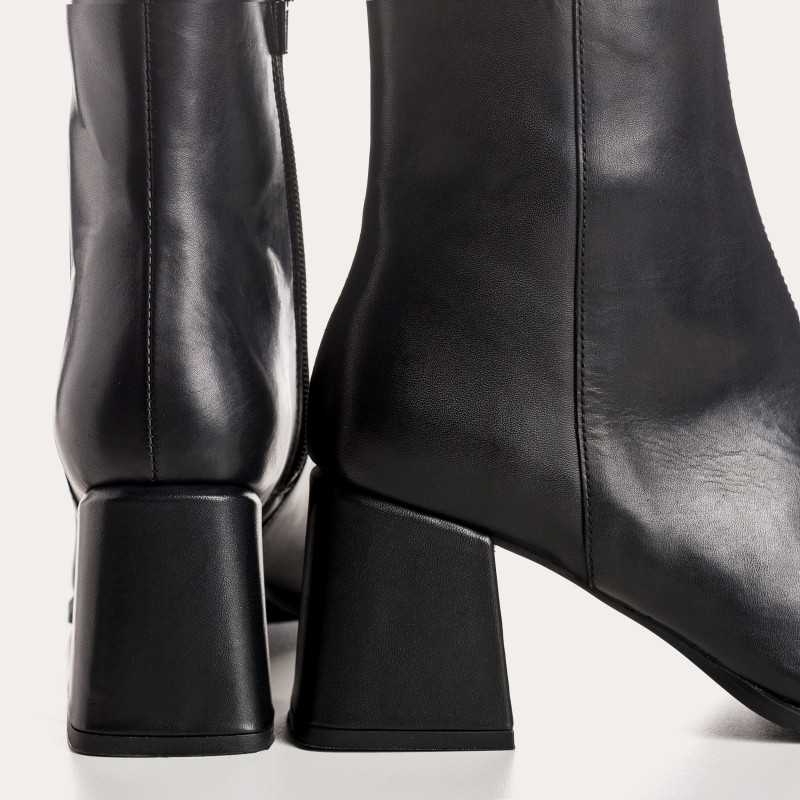 Black leather square heeled boots with interior zip