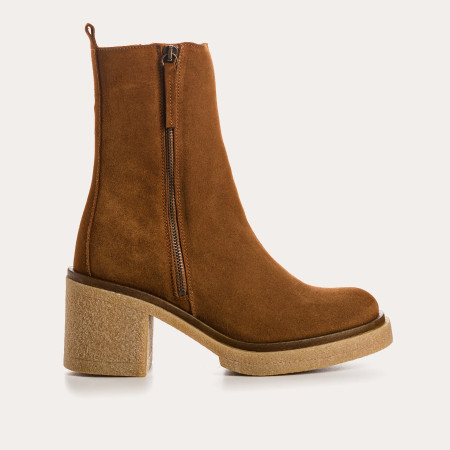Suede heel boots with zip