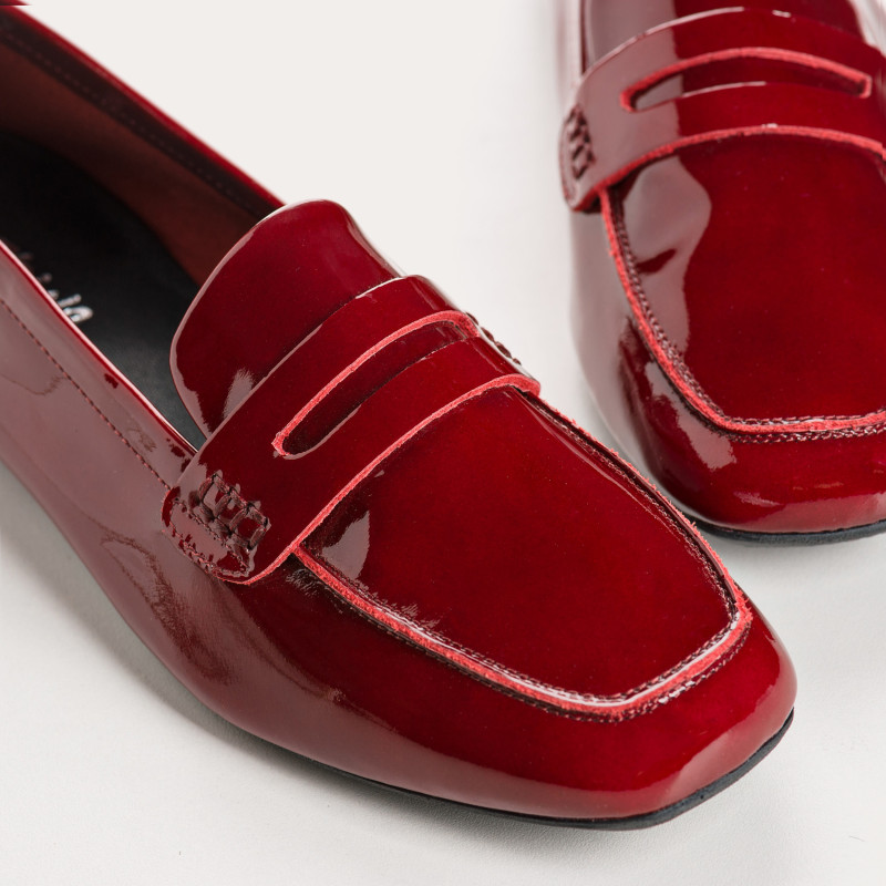 Loafers Hema for women in pATENT LEATHER - Reqins