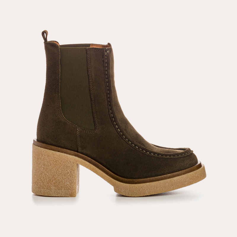 Boots Chelsea à talons hauts en cuir velours avec élastiques