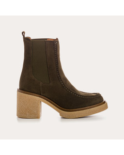 Boots Chelsea à talons hauts en cuir velours avec élastiques