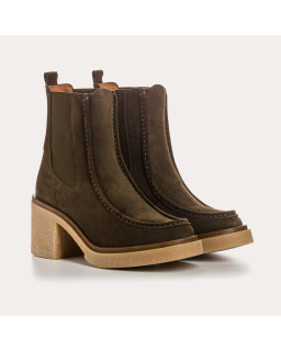 Boots Chelsea à talons hauts en cuir velours avec élastiques