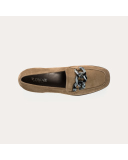 Mocassins en cuir velours avec chaîne bijou